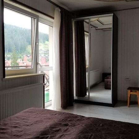 Guest House Mountain Bukovel Exterior photo
